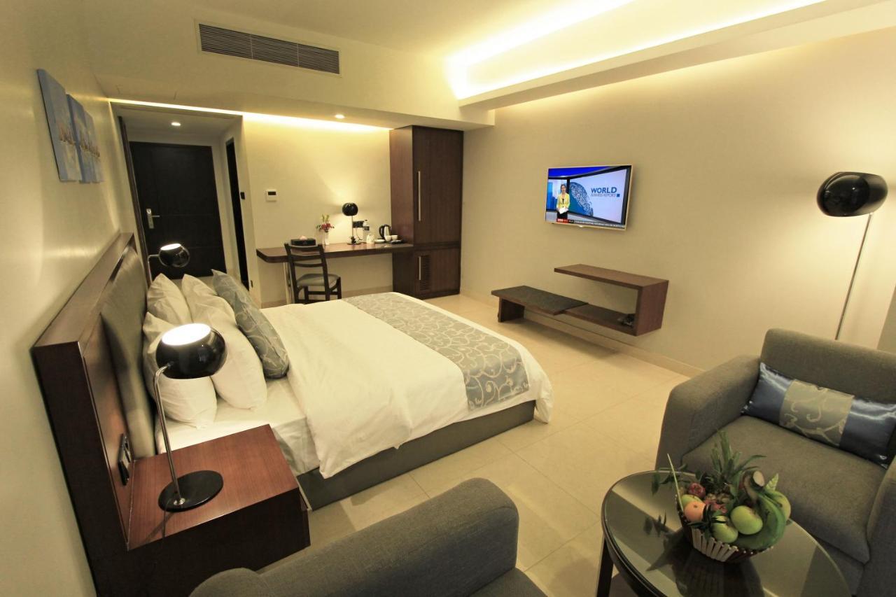 Sky City Hotel Dhaka Exterior foto
